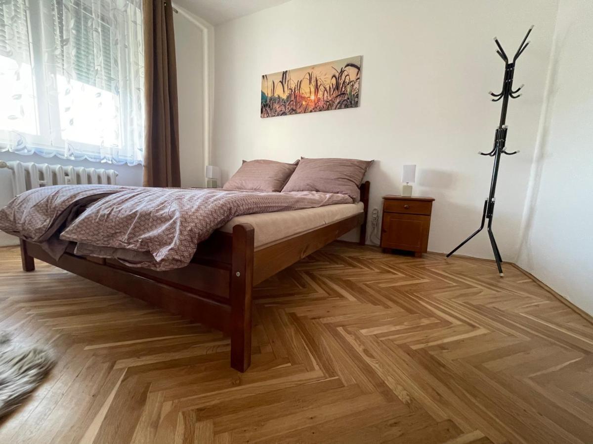 Apartman Jnj Velkomoravska Оломоуц Екстериор снимка